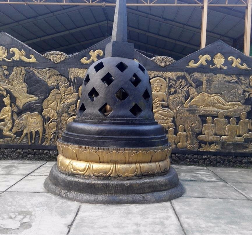 Vihara Buddha Dharma & 8 Pho Sat景点图片
