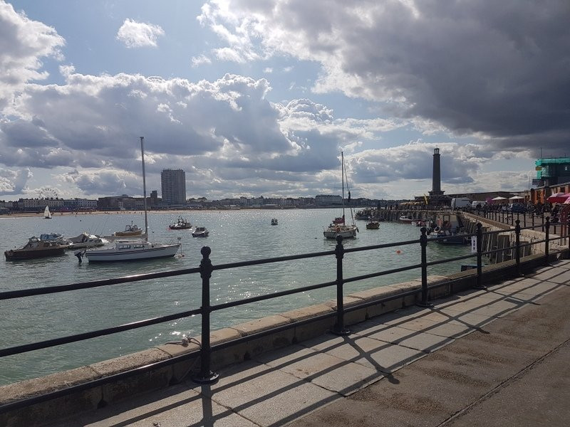 Margate Harbour Arm景点图片