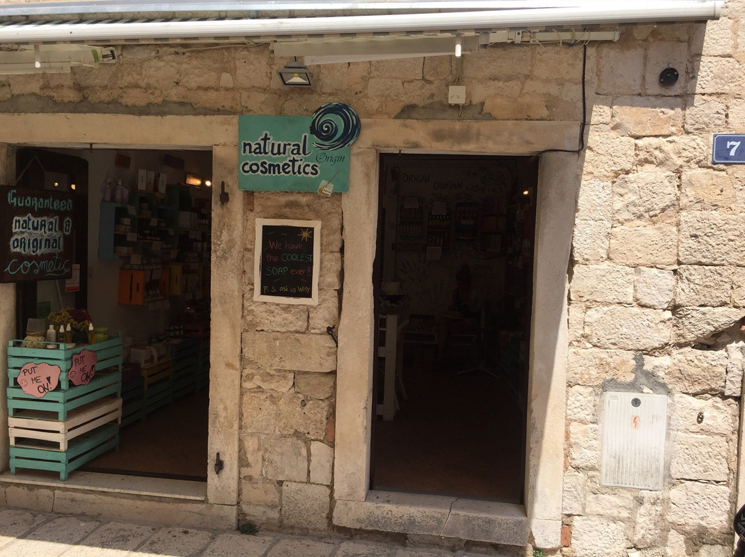 Origin Croatian Cosmetics-奥米斯必去景点