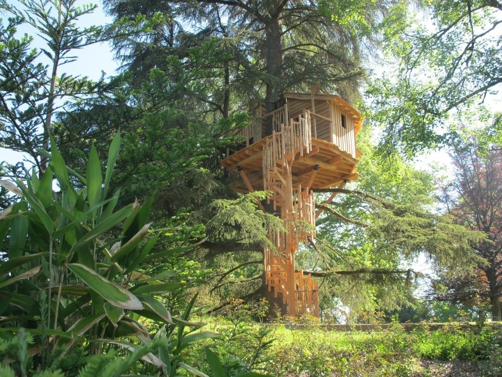 Treehouses Le Temps Suspendu