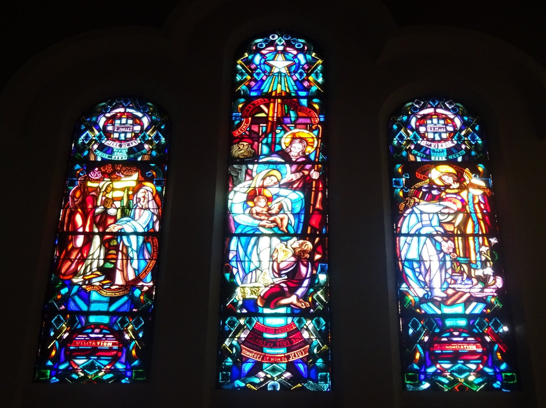 丛林阁旅游景点-Eglise Notre-Dame de Lourdes