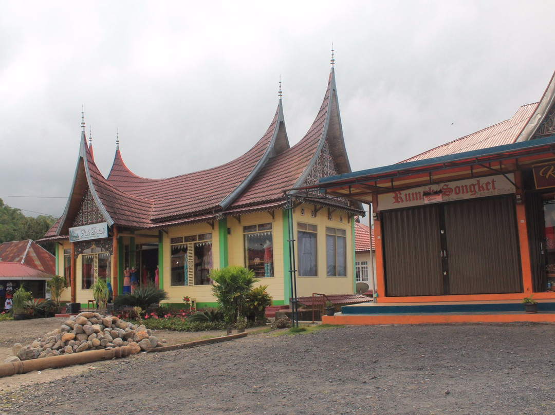 Pandai Sikek-武吉丁宜必去景点