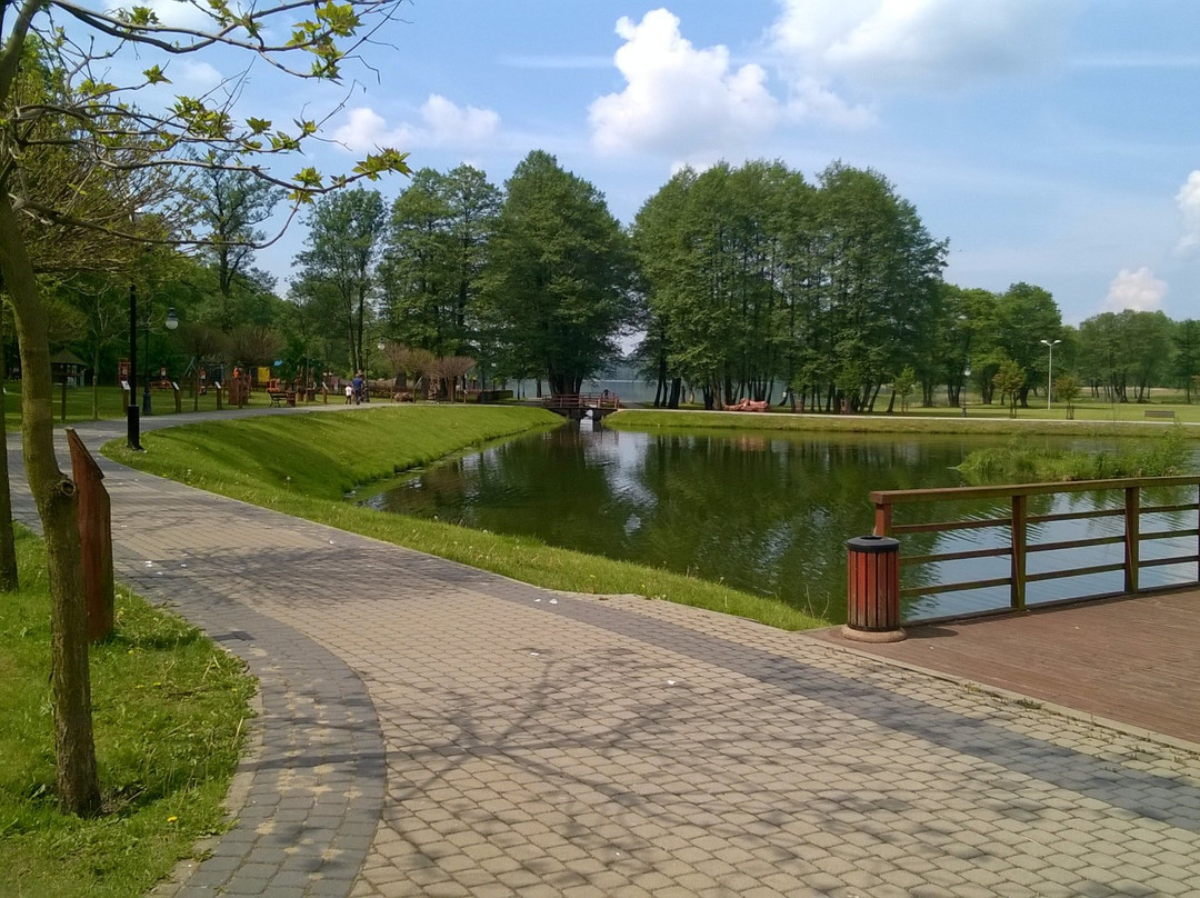 Small lake - sports park & recreation景点图片