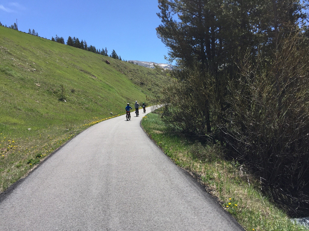 Vail Pass Path-布雷肯里奇必去景点