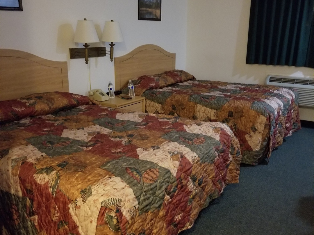 Frontier Motel & RV Park主图