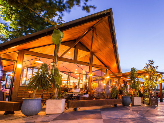 Hopscotch Restaurant & Bar