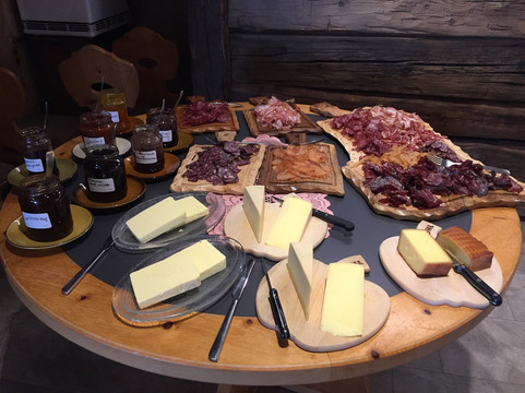 St. Margrethenberg餐馆和美食-Buura-Beizli