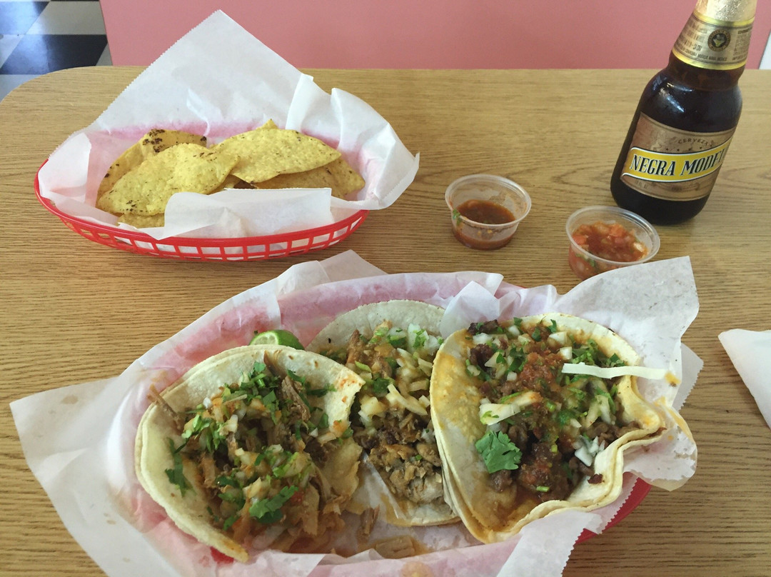 El Farolito Taqueria