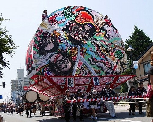 Hirosaki Neputa Matsuri-弘前市必去景点