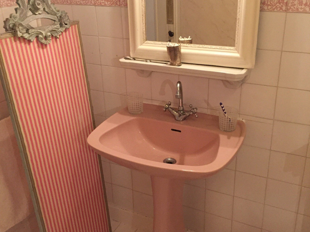 博塞茹尔城堡住宿加早餐旅馆主图