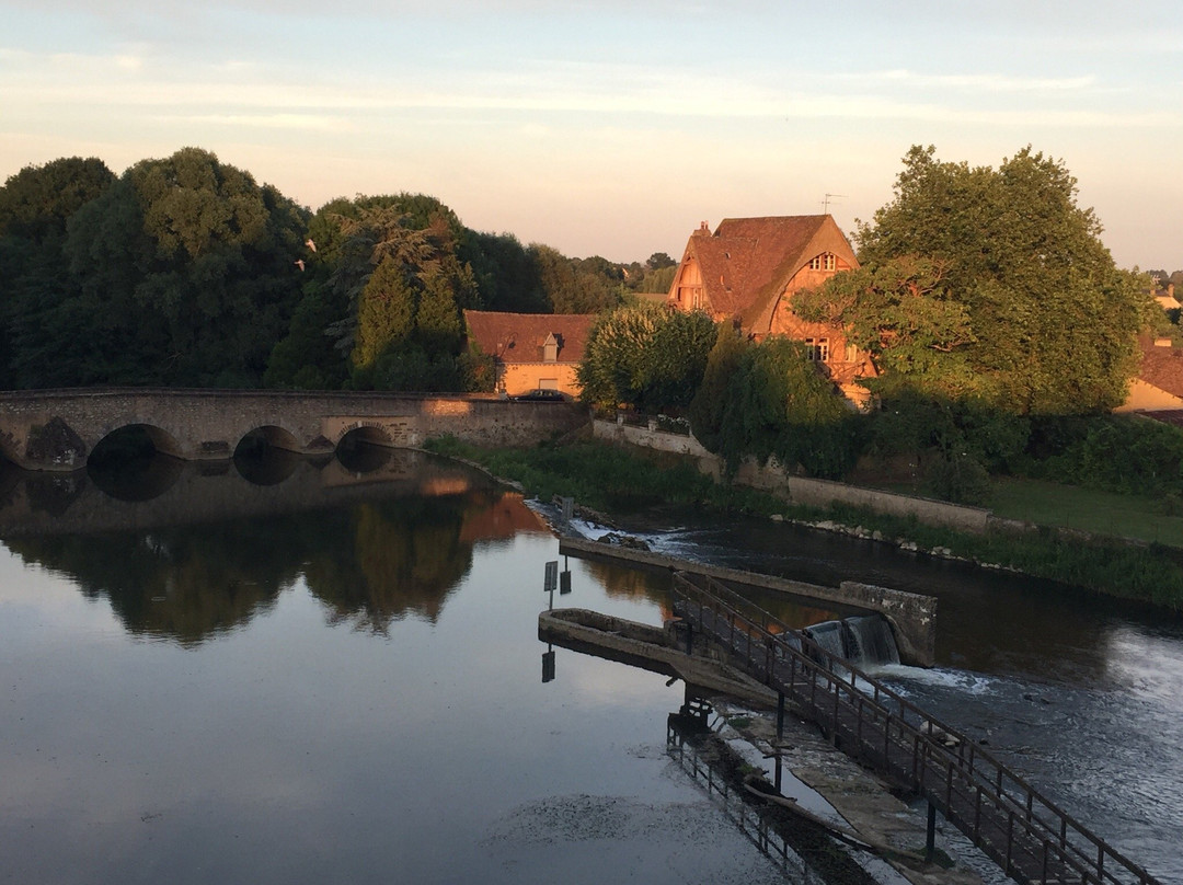 Beaumont-sur-Sarthe旅游攻略图片