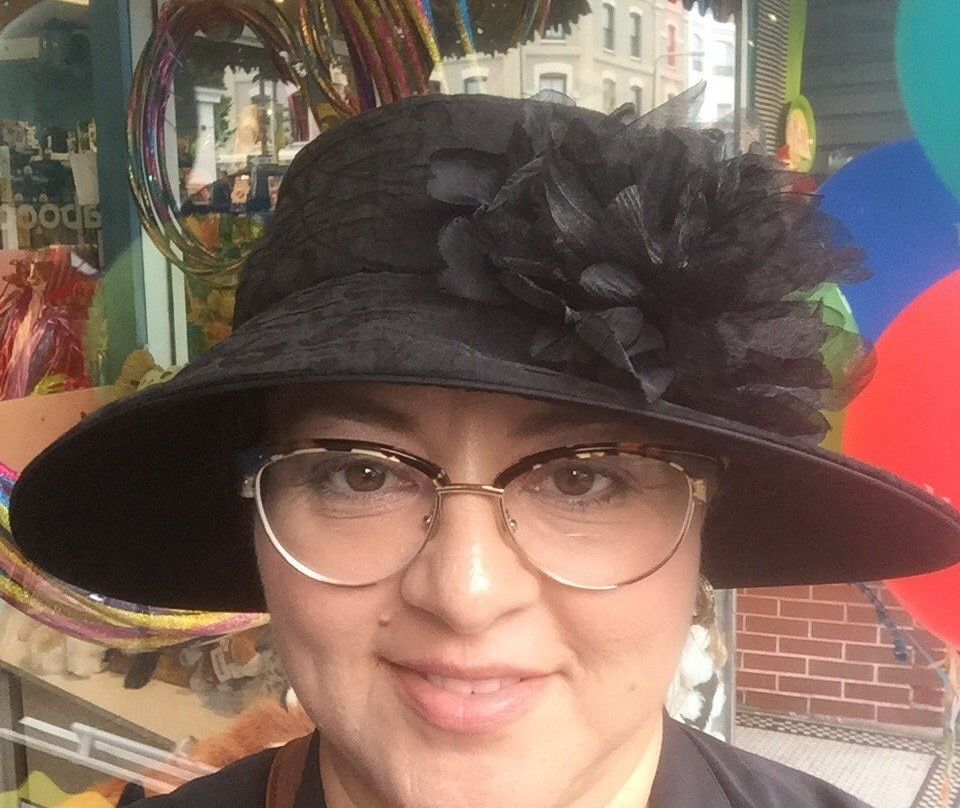 Roberta's Hats景点图片
