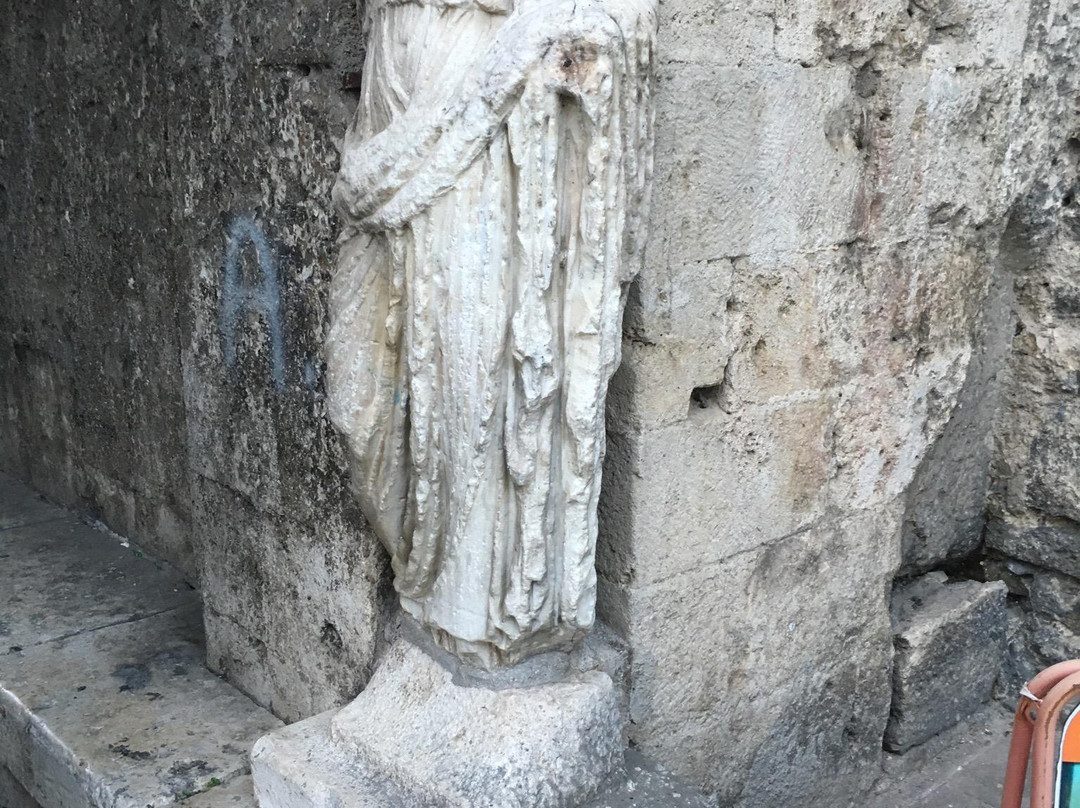 Arco di San Pietro景点图片