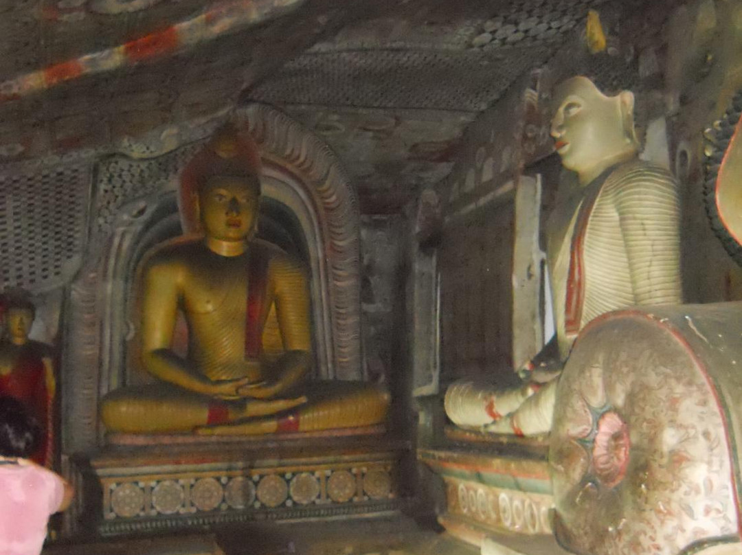 Asgiriya Maha Viharaya-康提必去景点