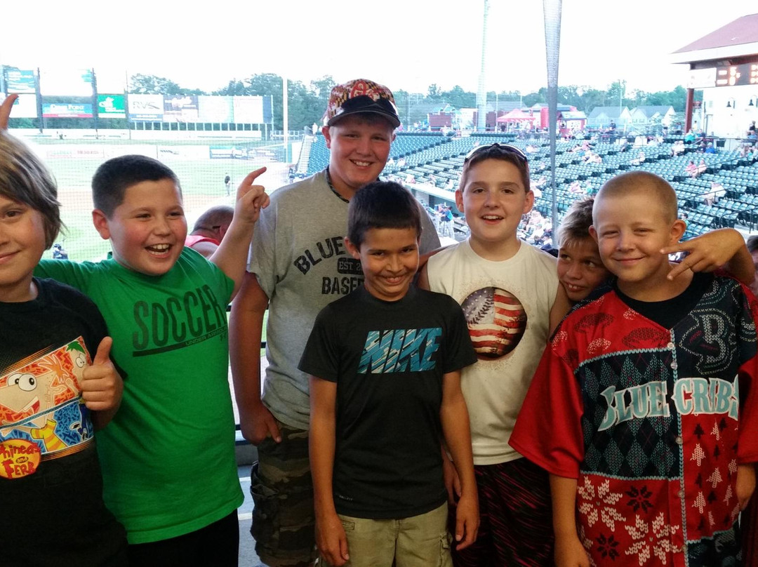 Regency Furniture Stadium-Waldorf必去景点