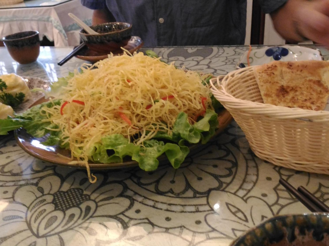 伊犁之春(酒吧街店)