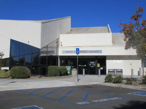 Thousand Oaks Grant R. Brimhall Library-千橡市必去景点
