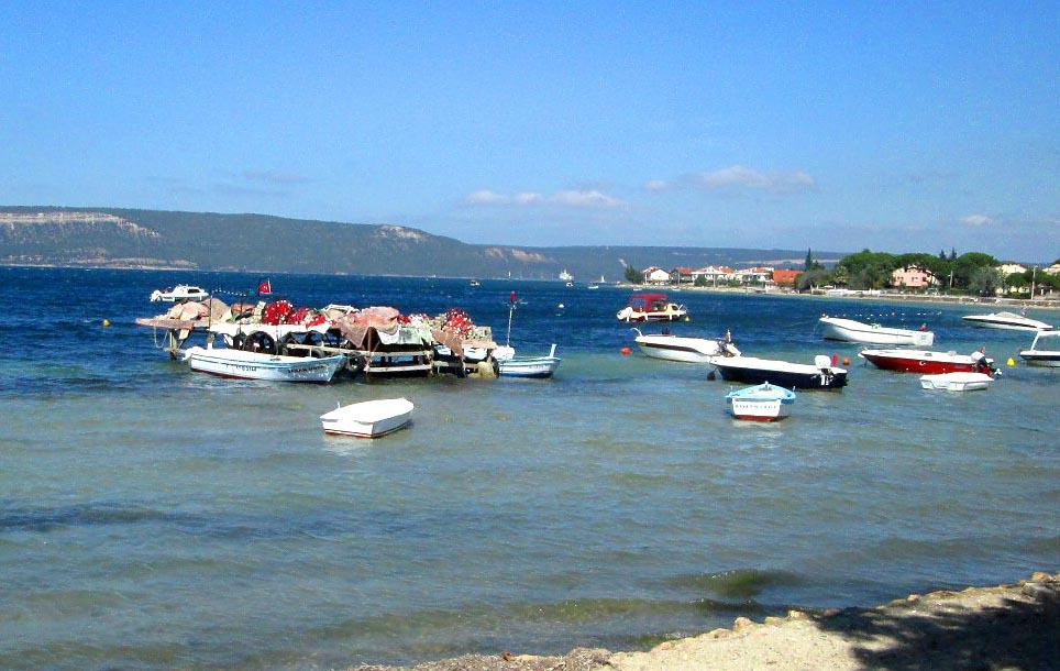 Dardanos Beach景点图片