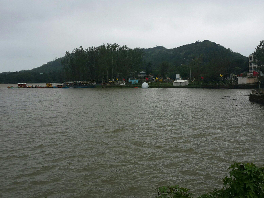 Lake Garden景点图片