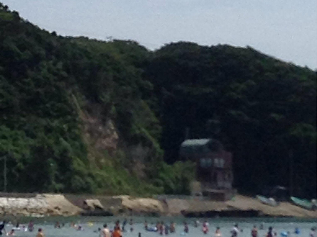 Ubara Beach景点图片