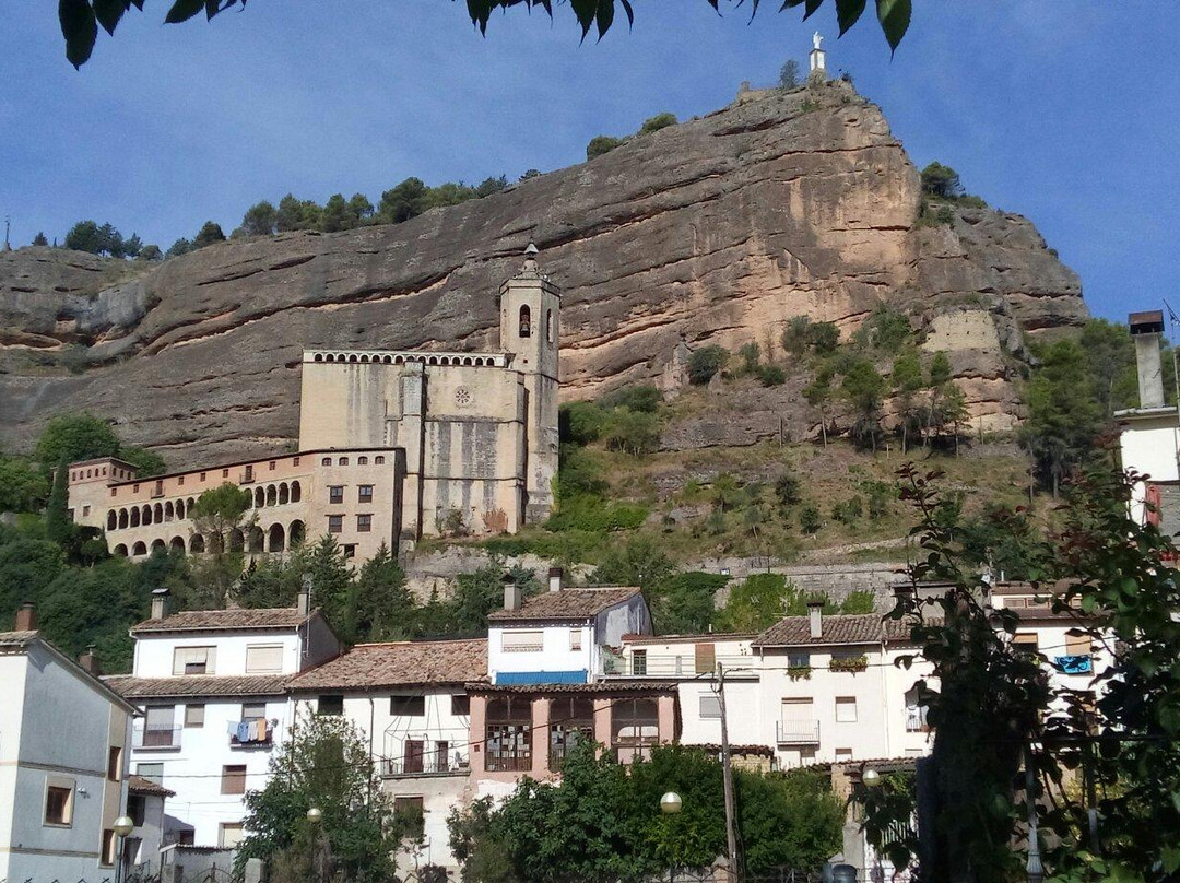 Basilica de Santa Maria de la Pena景点图片