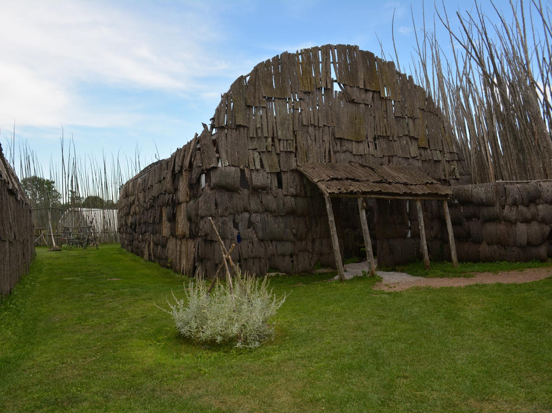 Centre d'Interprétation du Site Archéologique Droulers/Tsiionhiakwatha景点图片