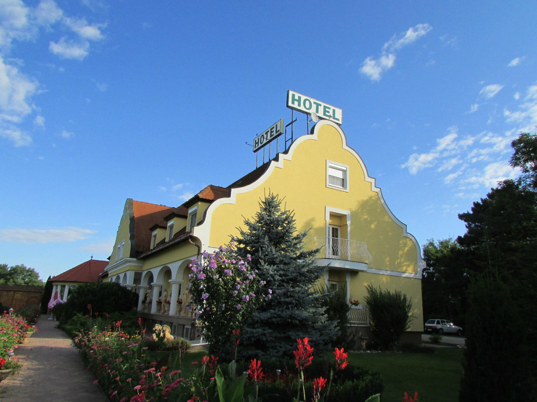 Level酒店住宿-巴若克酒店