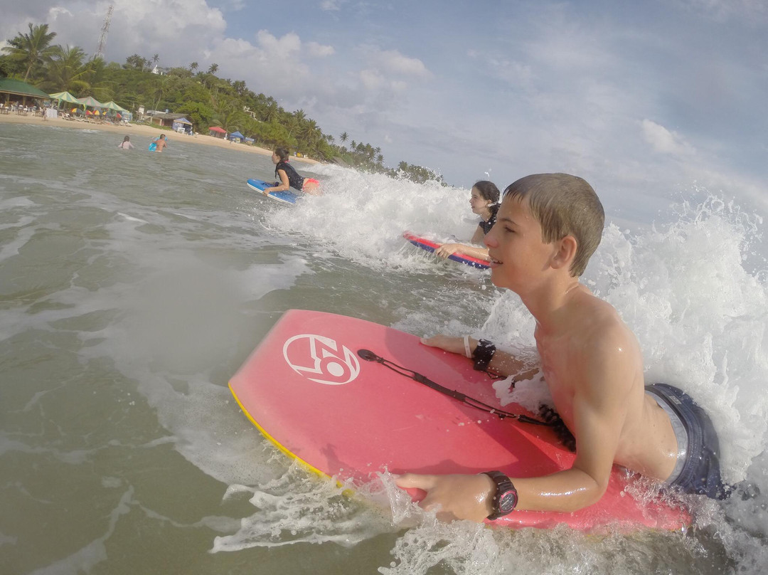 Mihiripenna Beach-乌纳瓦图纳必去景点