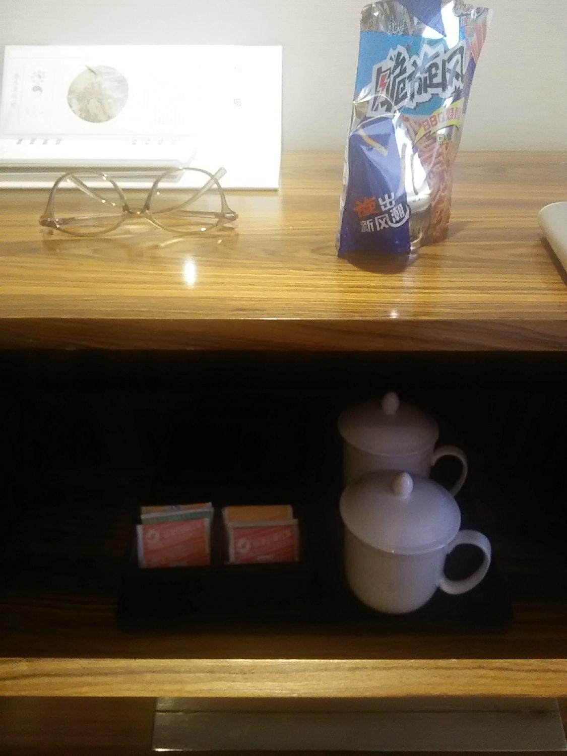 海庭龙安酒店-客卧