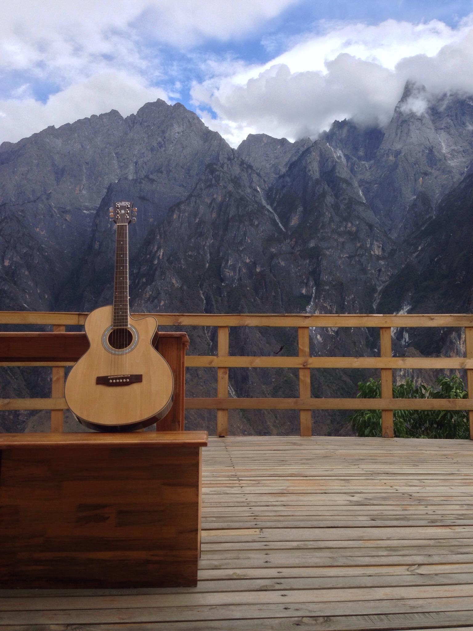 行者民宿·Come Inn精品观景民宿（虎跳峡本地湾店）-浴室