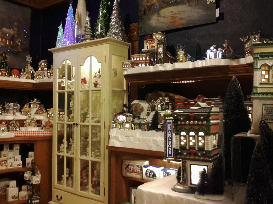 Silver Bells Christmas Shoppe景点图片