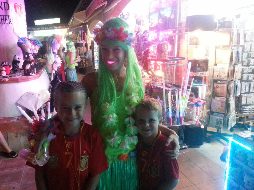 Poundstretcher-圣庞沙必去景点