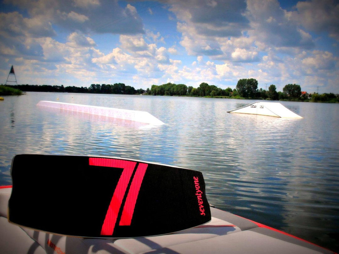 Wakepark Slesin景点图片