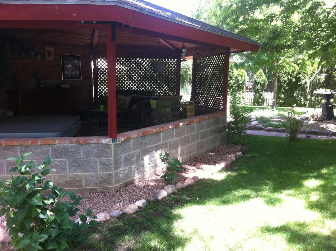 Red Rosebud Bed & Breakfast主图