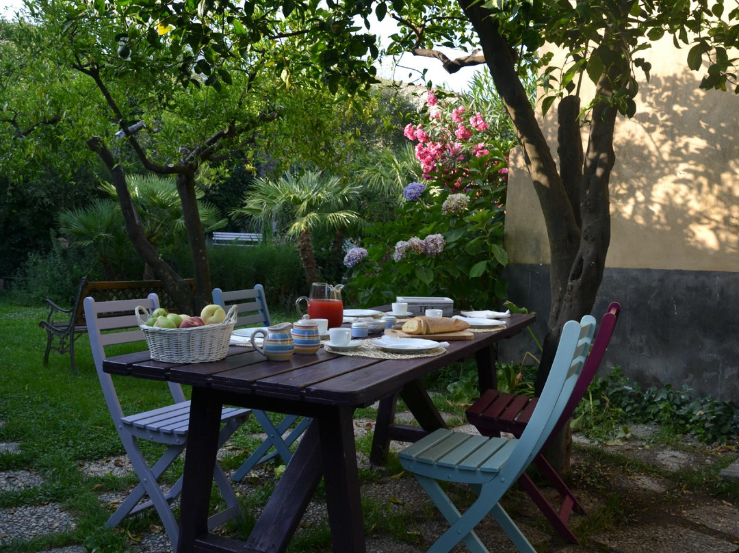Viagrande酒店住宿-Bed & Breakfast Velardi