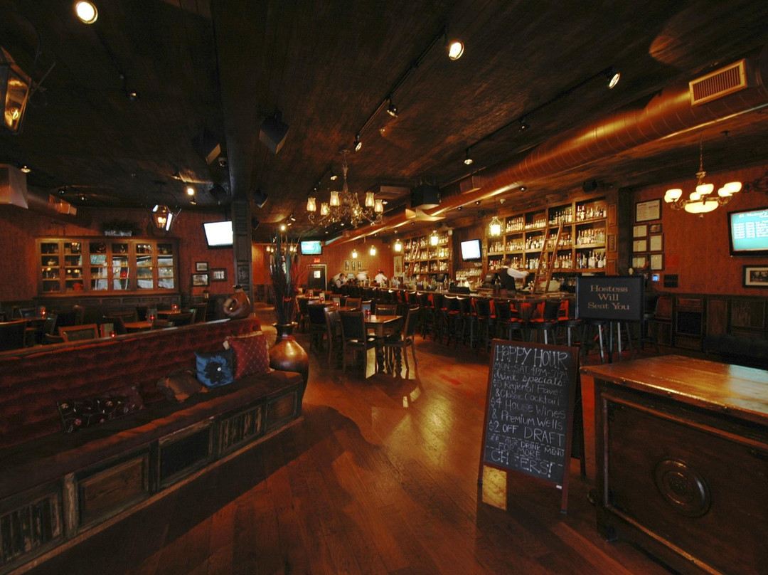 El Divino Dining & Cocktails