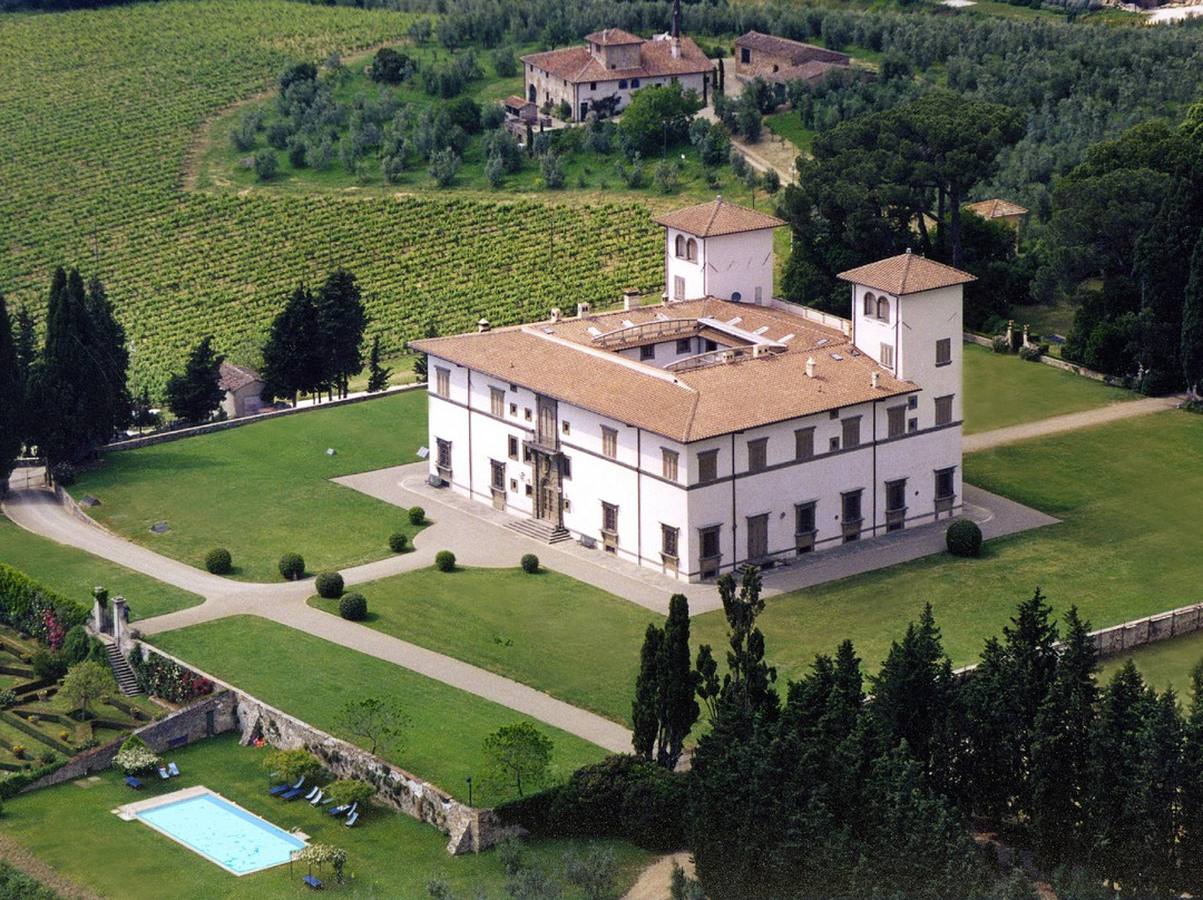Villa le Corti-佩萨河谷圣卡夏诺必去景点