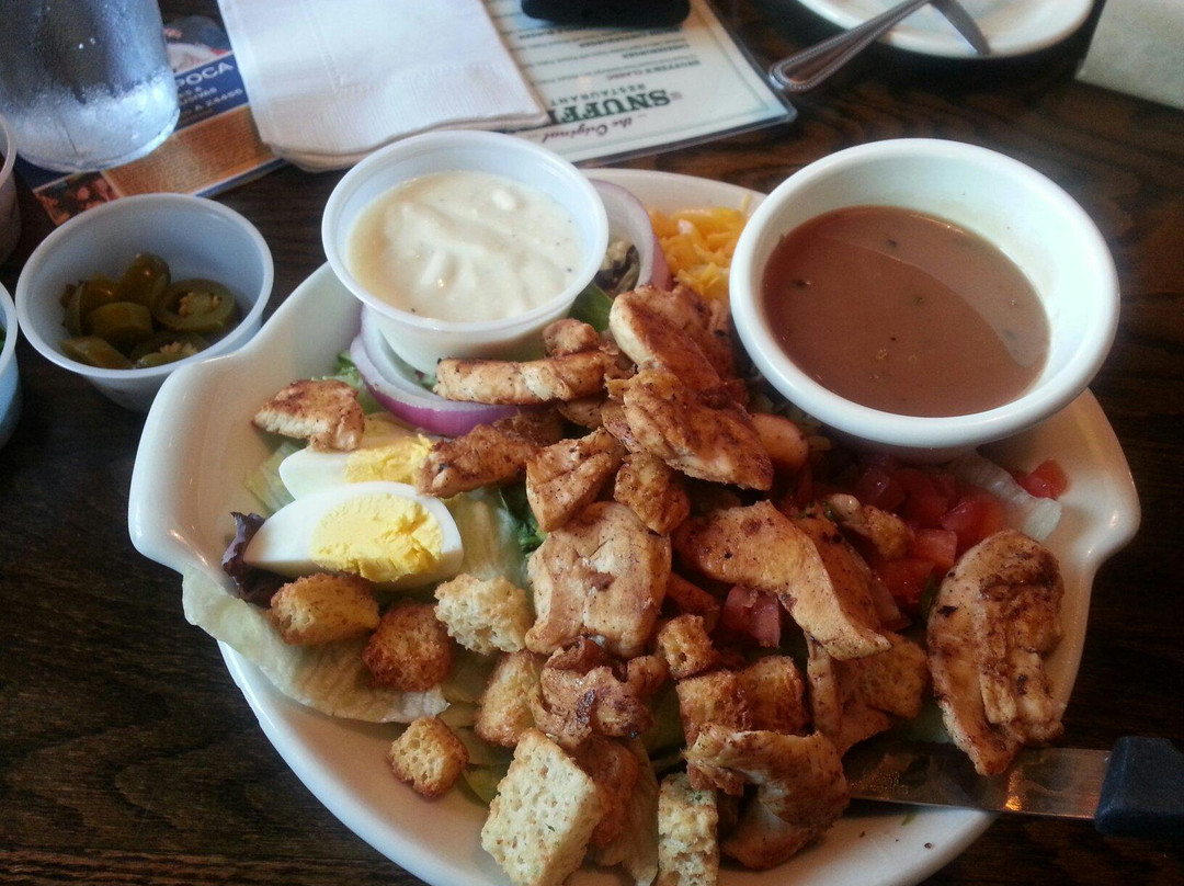 Snuffer's Restaurant & Bar