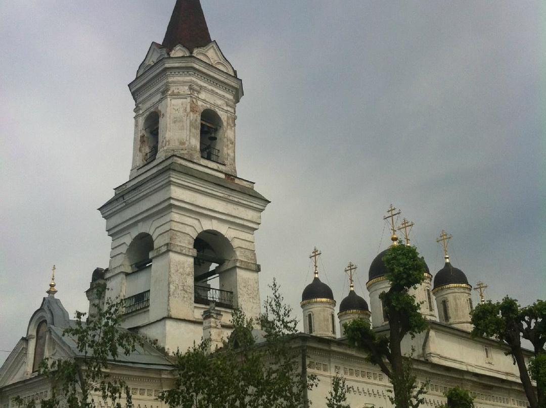 White Trinity Church-特维尔必去景点