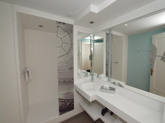 水星里昂宝阿特酒店