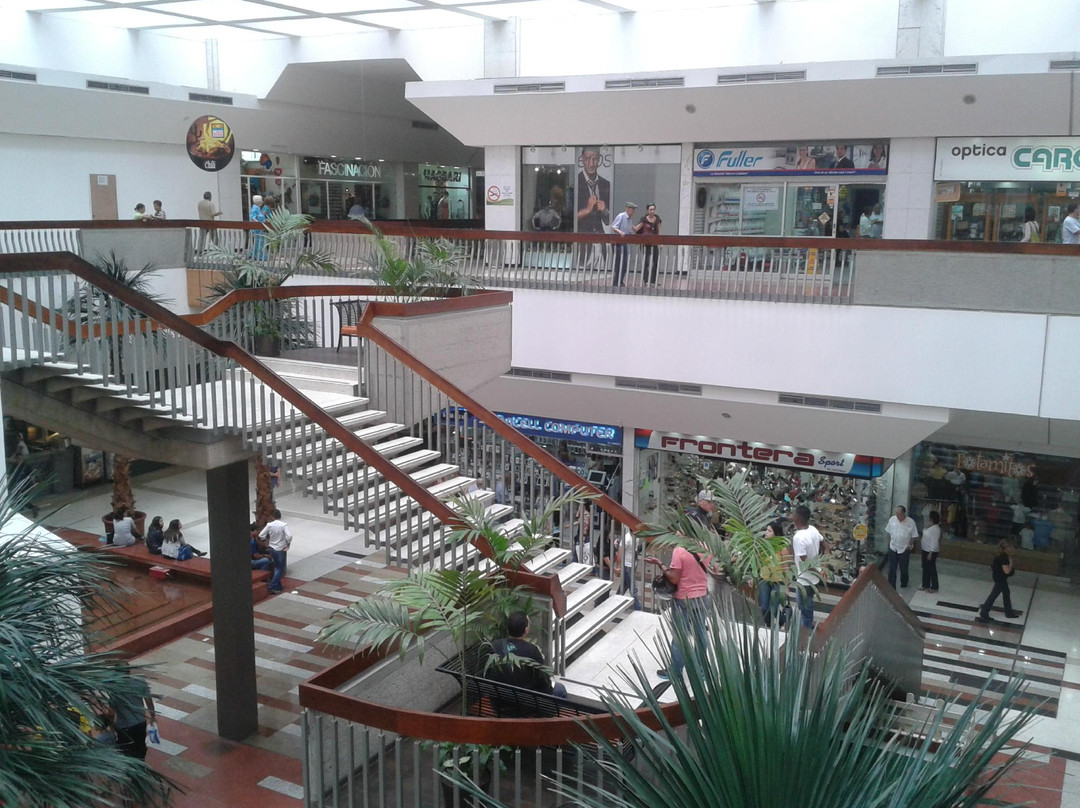 Centro Comercial Ciudad Tamanaco景点图片