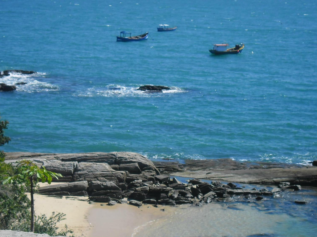 Sepultura Beach-Bombinhas必去景点