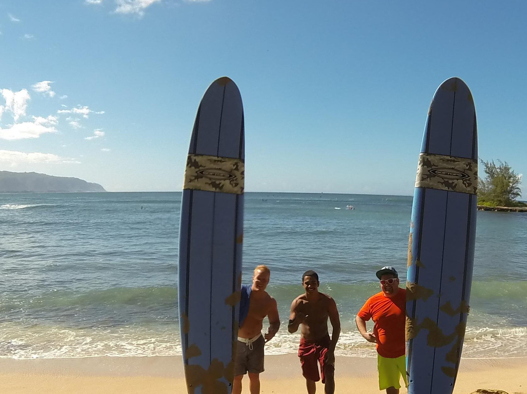 North Shore Surf Lessons-哈雷瓦必去景点