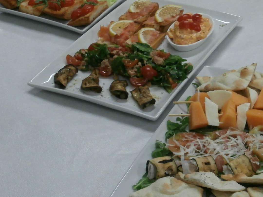 Fiuminata餐馆和美食-Ristorante Pizzeria Provenza