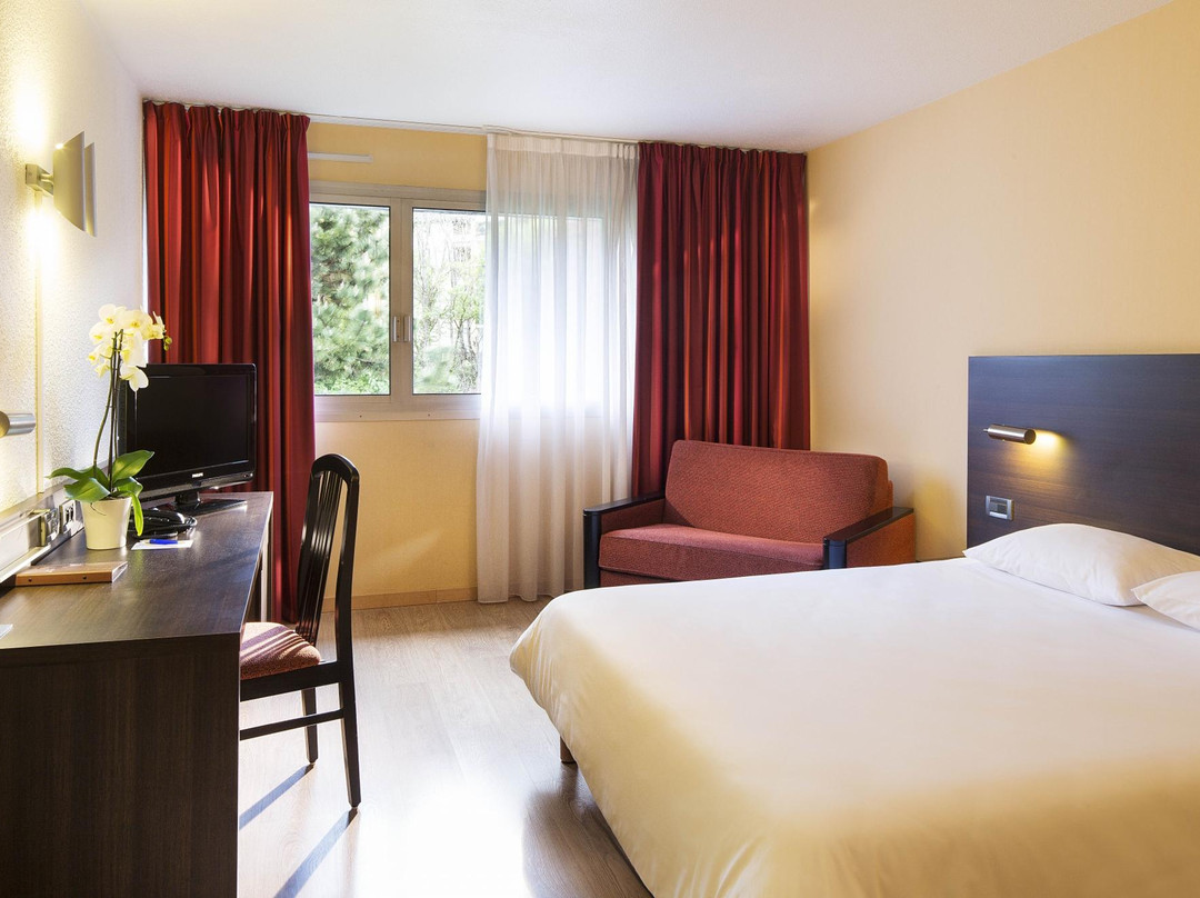 坎佩尔大洋洲酒店