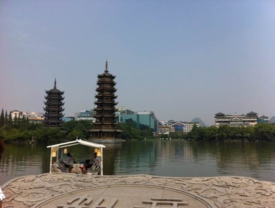 日月双塔文化公园景点图片