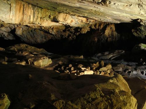 Cave of Zeus-Filoti必去景点