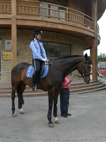 大连女子骑警基地-大连市必去景点
