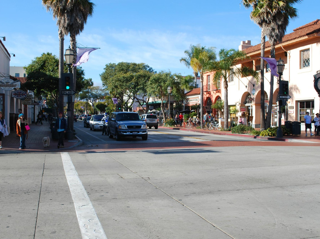 州立大街-圣巴巴拉必去景点
