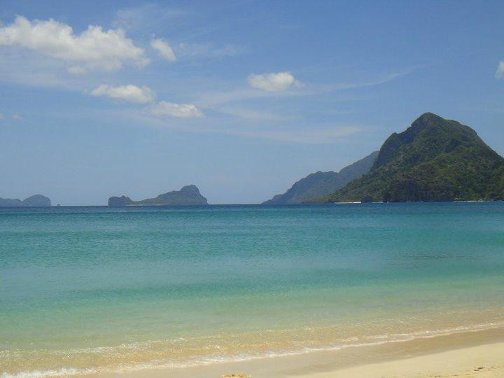 Marimegmeg Beach景点图片